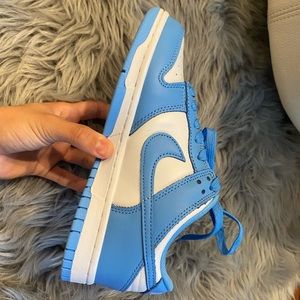 Women’s Size 7 Unc dunks Brand New